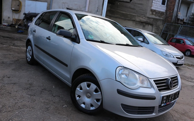 Volkswagen Polo cena 14799 przebieg: 196000, rok produkcji 2007 z Gniew małe 106
